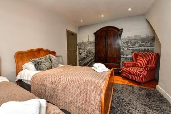 Quirky 4 Bedroom Apartment With Terrace Cardiff Exteriér fotografie